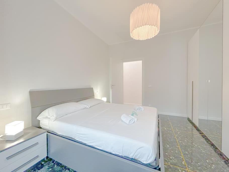 Free Parking - Elegante Casa Con Wifi -Smarttv Apartment Савона Екстериор снимка